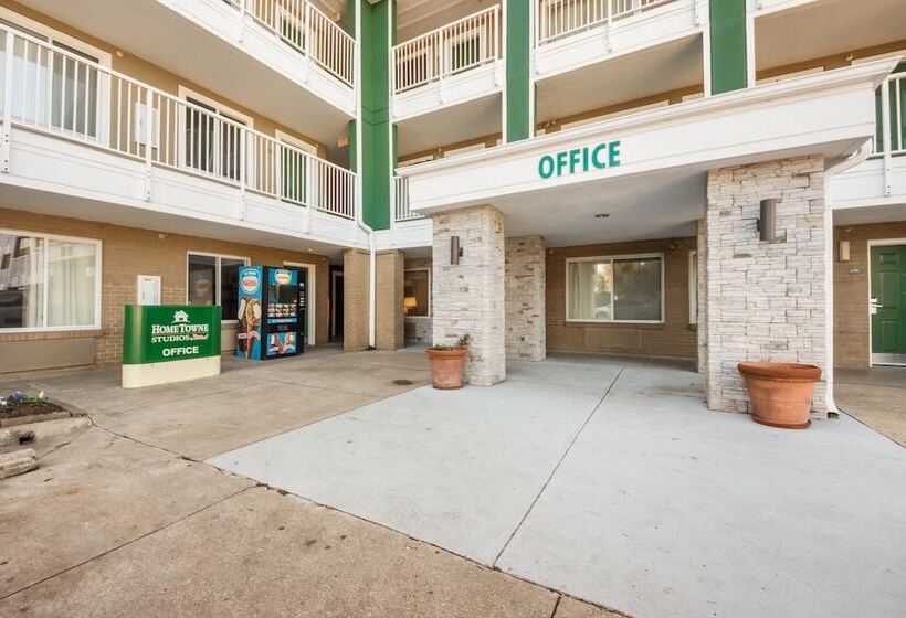 Отель Hometowne Studios By Red Roof Dallas   Mesquite