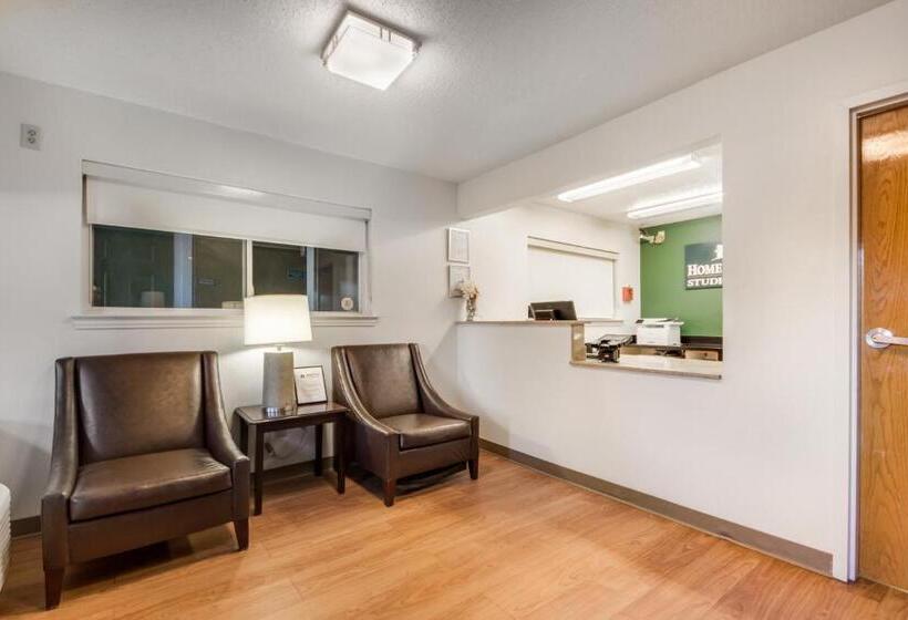 Отель Hometowne Studios By Red Roof Dallas   Mesquite