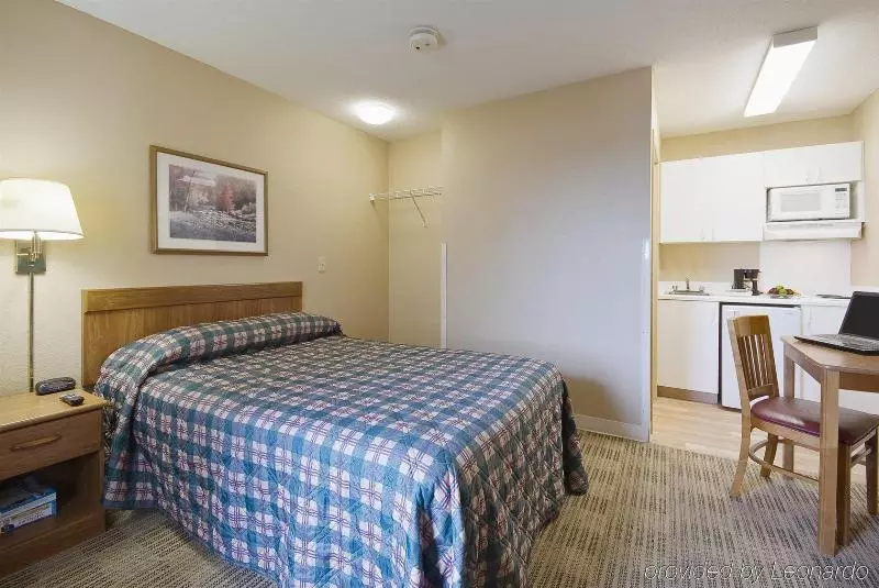 酒店 Hometowne Studios By Red Roof Spokane Valley