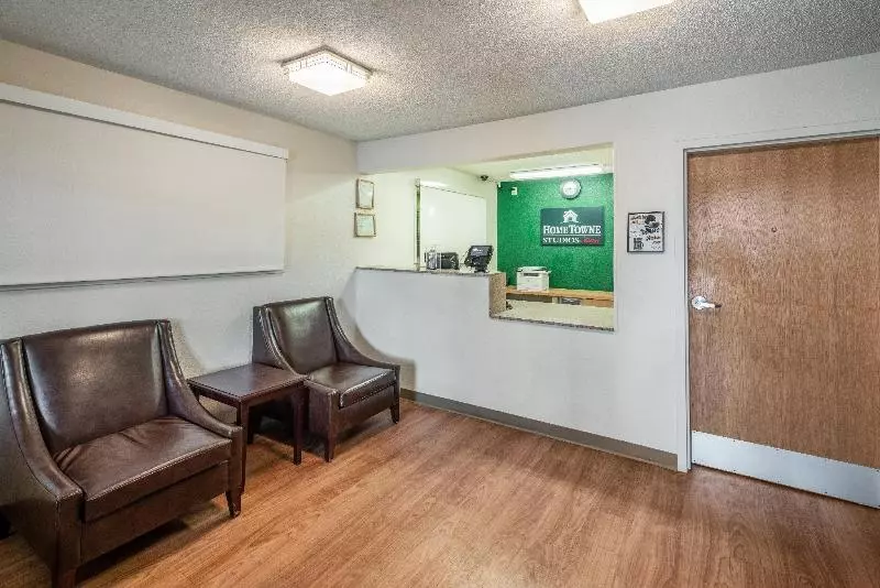 酒店 Hometowne Studios By Red Roof Spokane Valley