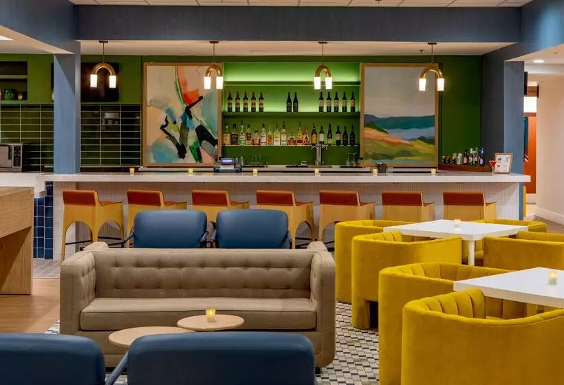 ホテル Sonesta Select Boston Foxborough Mansfield