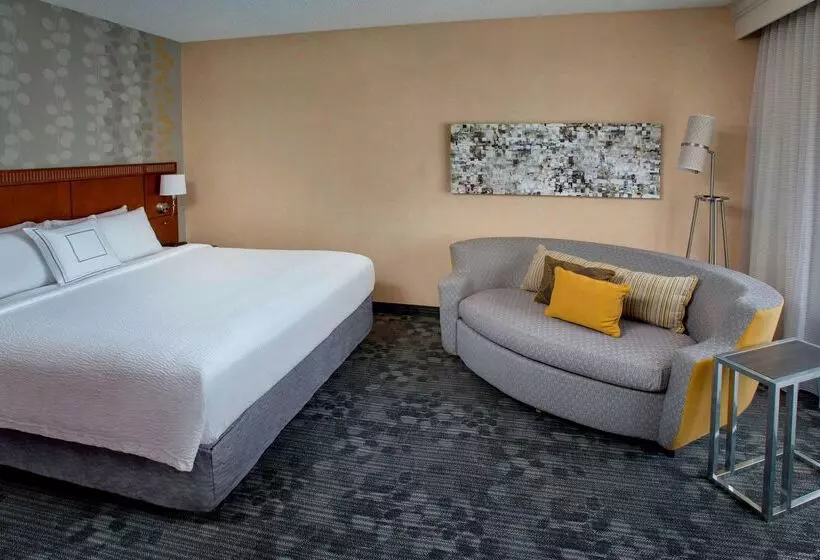 ホテル Sonesta Select Boston Foxborough Mansfield