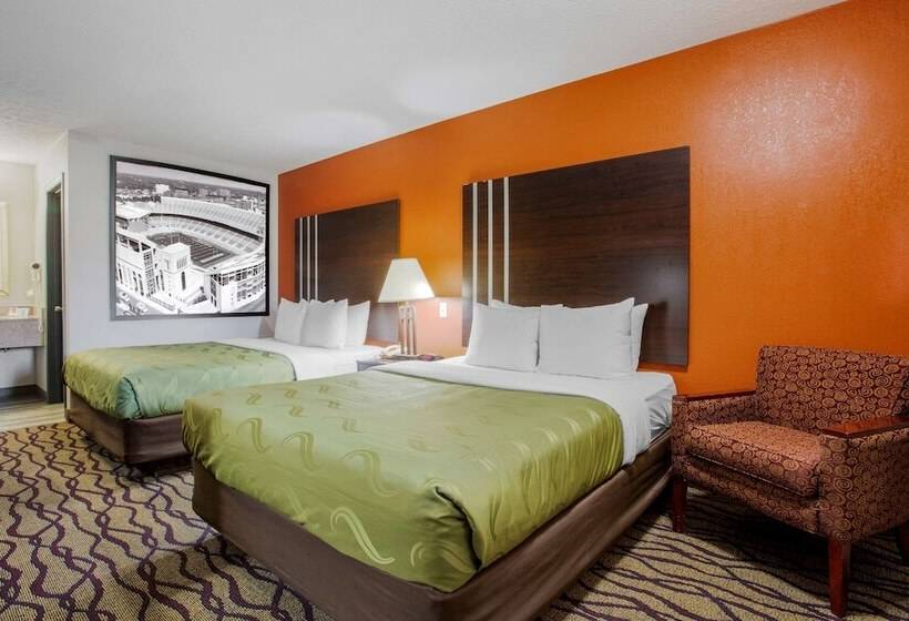 모텔 Quality Inn Columbuseast