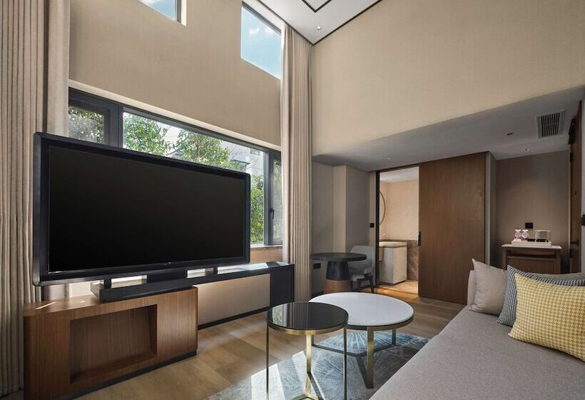 Hotel Hangzhou West Lake Hubin Yintai Atour