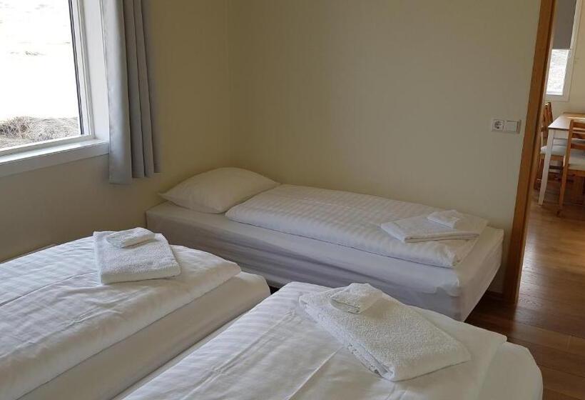 تختخواب و صبحانه Hjartarstaðir Guesthouse