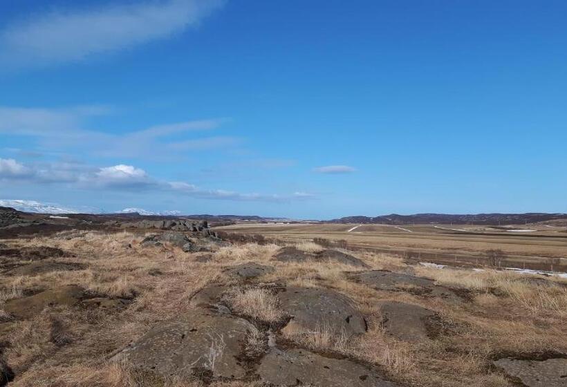 تختخواب و صبحانه Hjartarstaðir Guesthouse