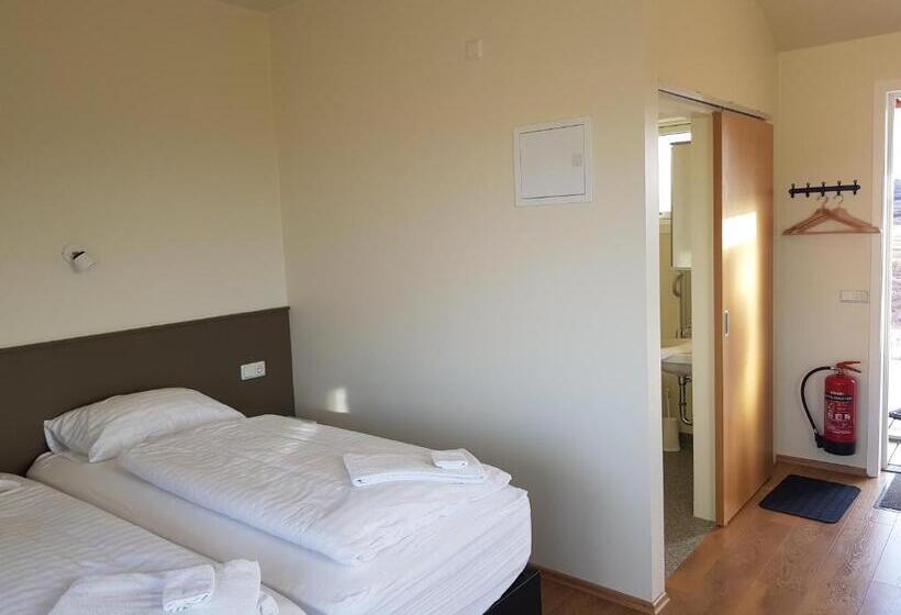 تختخواب و صبحانه Hjartarstaðir Guesthouse