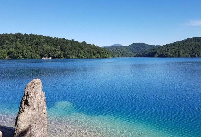 Hotelli B&b Plitvice Lakes Villa Prica