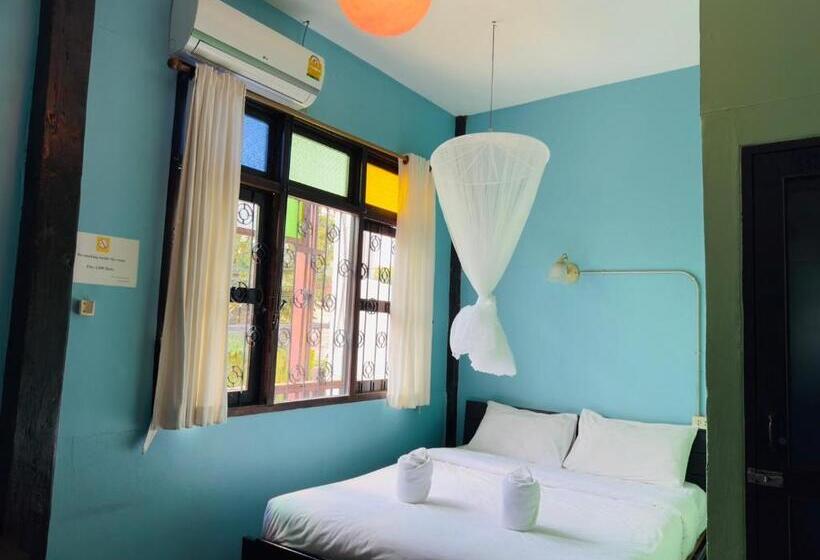 هتل Mi Casa Thaphae Chiang Mai