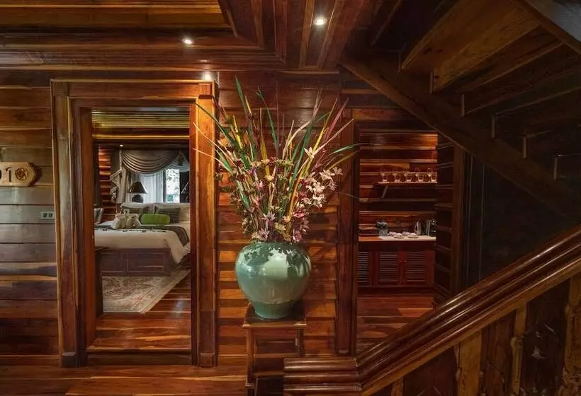 Hotelli Khum Wang Nuea Villa