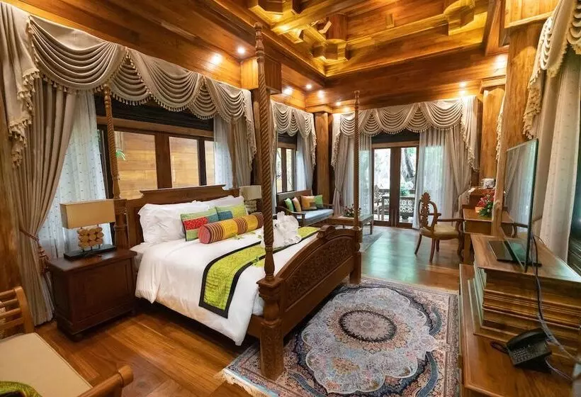 Hotelli Khum Wang Nuea Villa