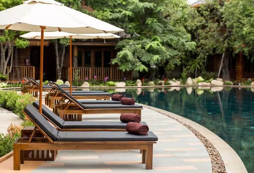 Hotelli Khum Wang Nuea Villa