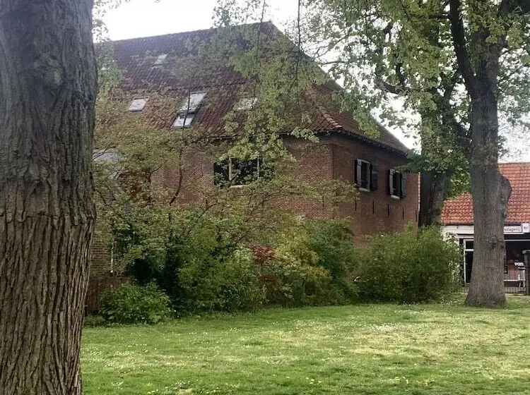 Hotelli Napoleonschuur