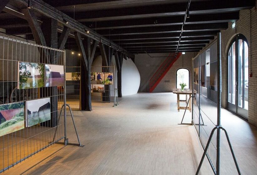 בית מלון כפרי Napoleonschuur