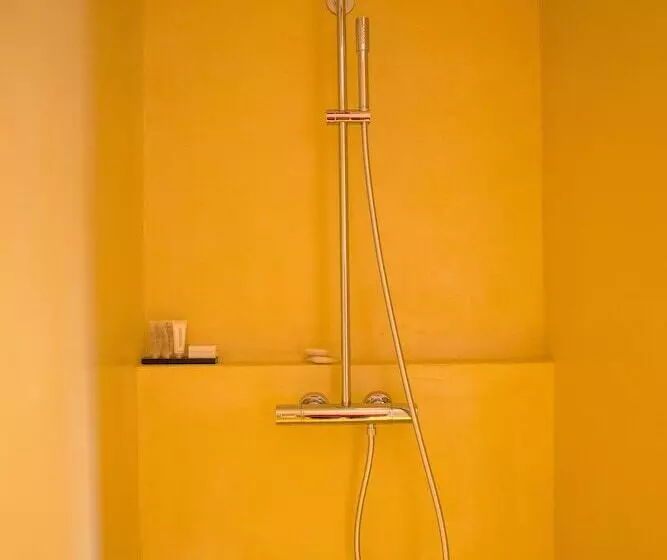 Hotelli Napoleonschuur