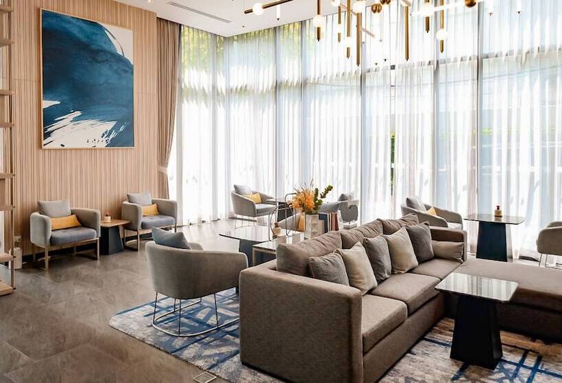 Hotel Staybridge Suites Bangkok Thonglor An Ihg