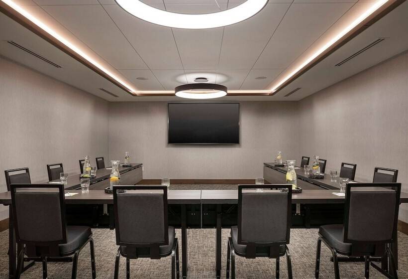 فندق Tru By Hilton Denver Downtown Convention Center