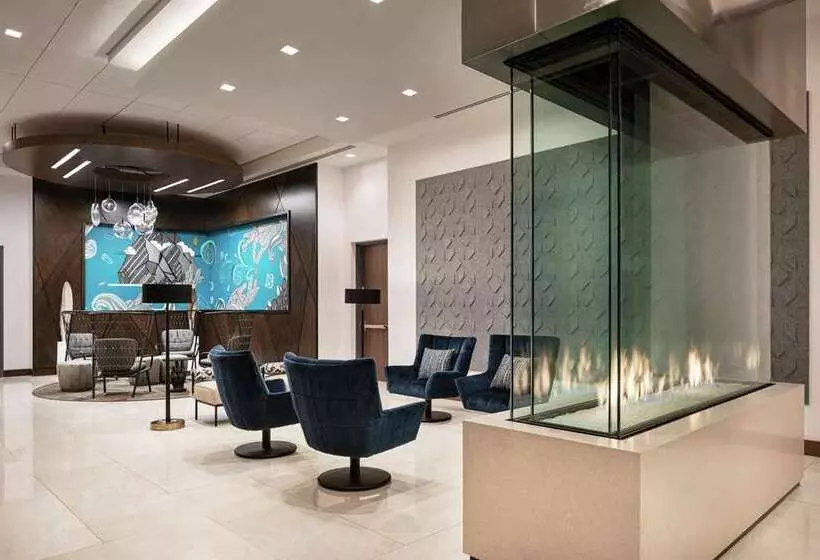 ホテル Tru By Hilton Denver Downtown Convention Center