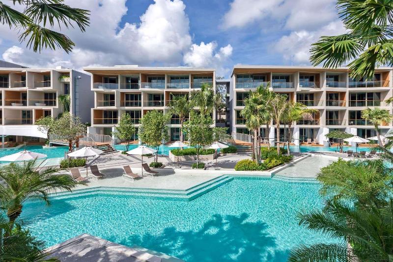 هتل Wyndham Grand Nai Harn Beach Phuket