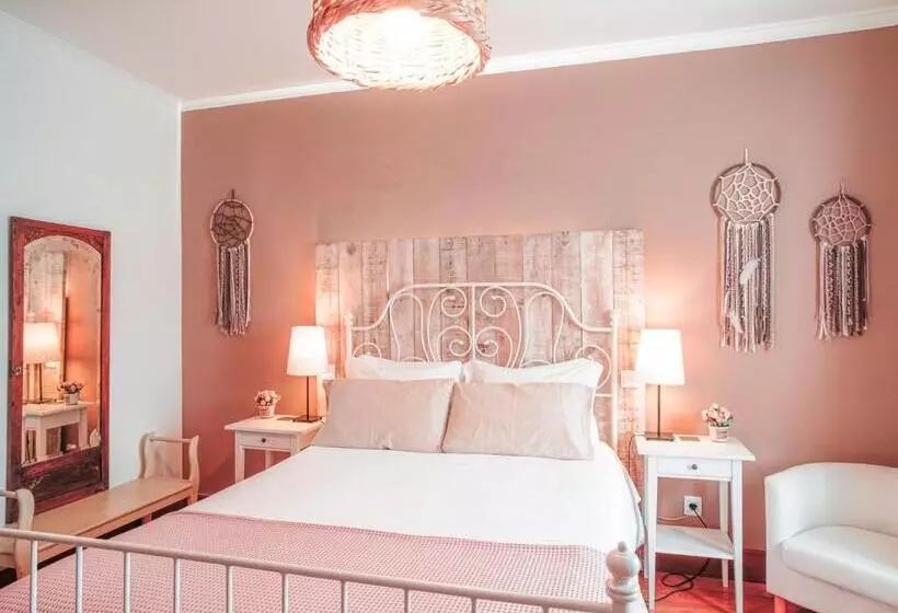 ペンション Casa Adega Do Mosteiro   Turismo Rural