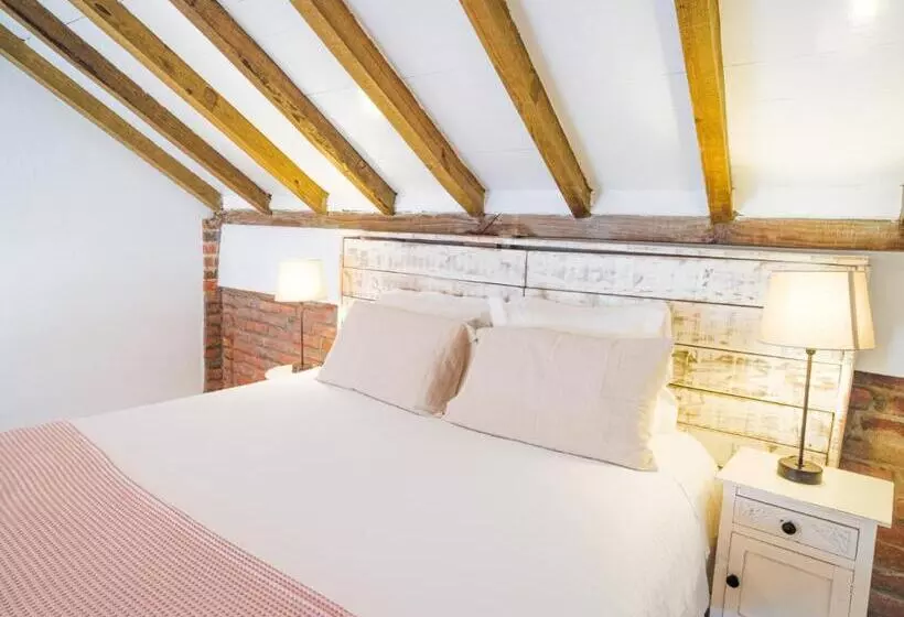 ペンション Casa Adega Do Mosteiro   Turismo Rural