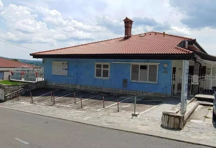 پانسیون Villa Senegačnik