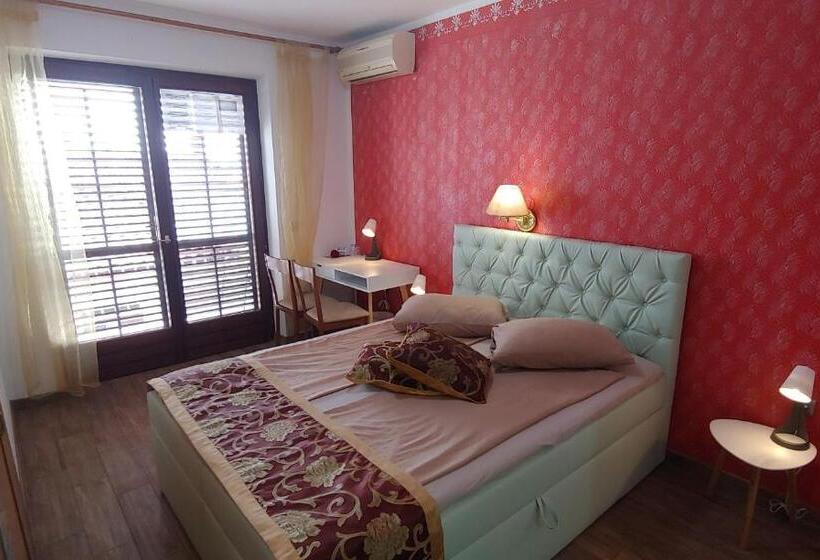 پانسیون Villa Senegačnik