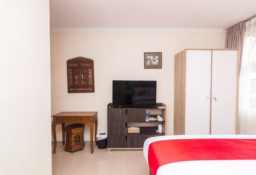 فندق Oyo 1771 Zeke