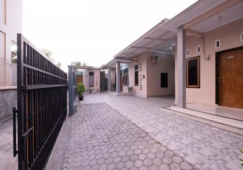 ホテル Spot On 1784 Tnc Residence Syariah
