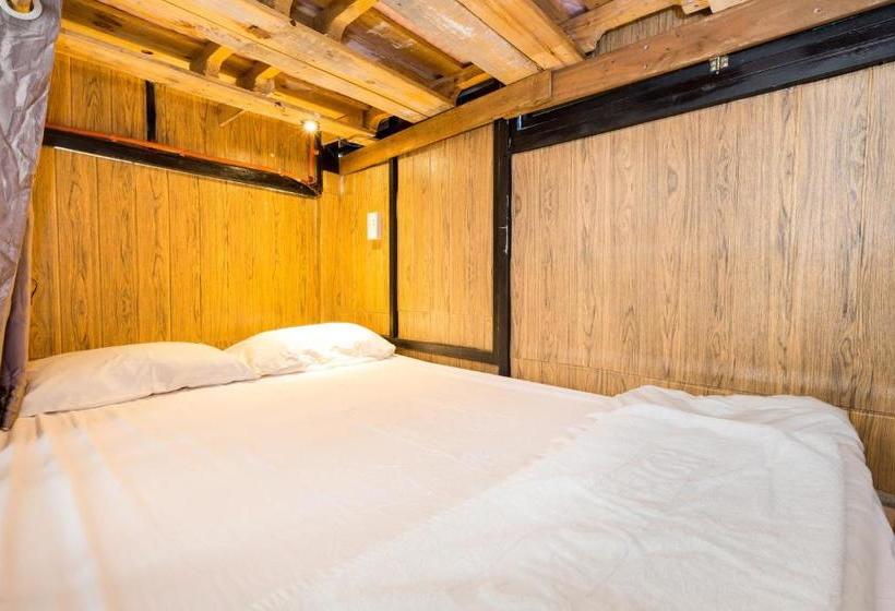 هاستل Ace Home Viet Nam