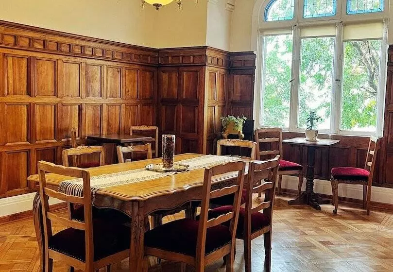 هتل Boutique Casa Conde