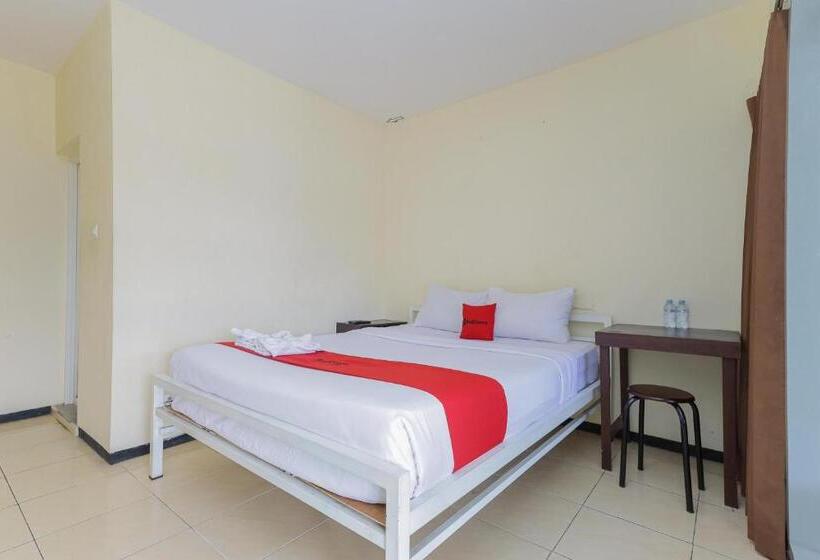 فندق Reddoorz At Cbr Residence Blimbing