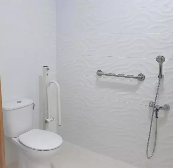 Majatalo Hostal Montemayor