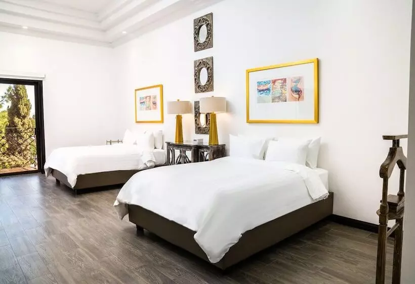 ホテル Boutique Villa Toscana