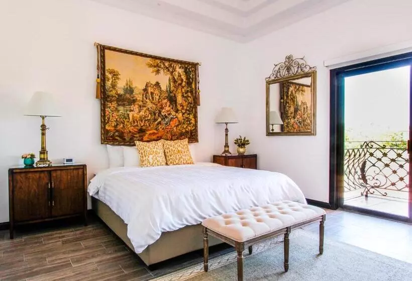 ホテル Boutique Villa Toscana