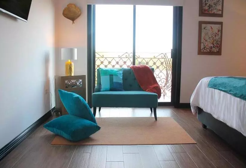 ホテル Boutique Villa Toscana