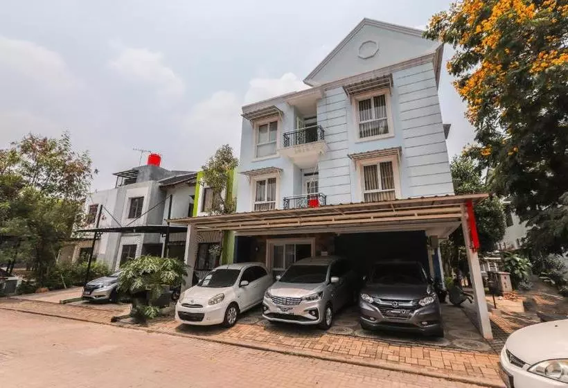 ホテル Oyo 1551 Studento Residence