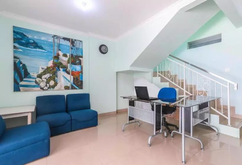 ホテル Oyo 1551 Studento Residence