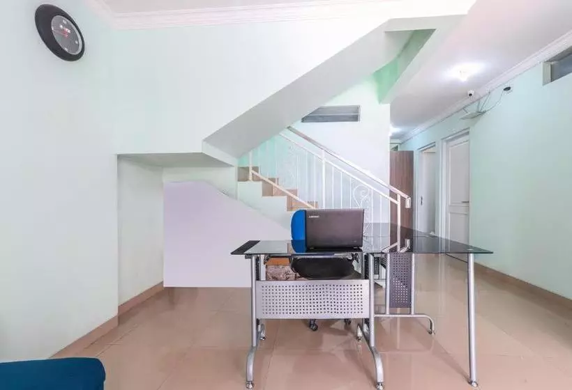 ホテル Oyo 1551 Studento Residence
