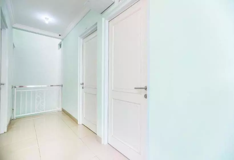 ホテル Oyo 1551 Studento Residence