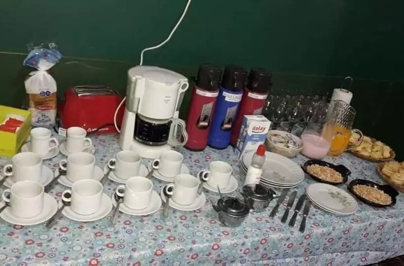 پانسیون Hostal Los Sesto