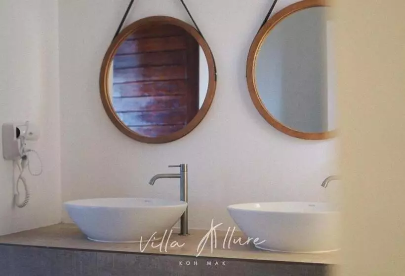 استراحتگاه Villa Allure Koh Mak