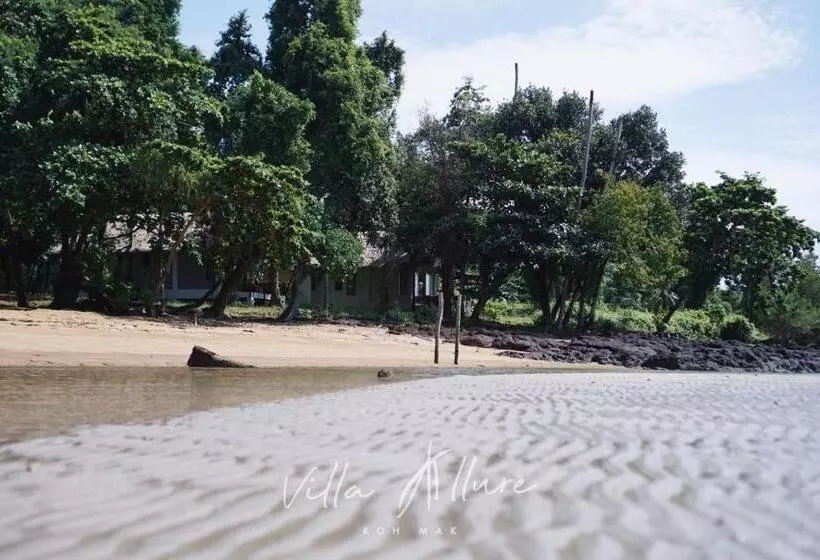 استراحتگاه Villa Allure Koh Mak