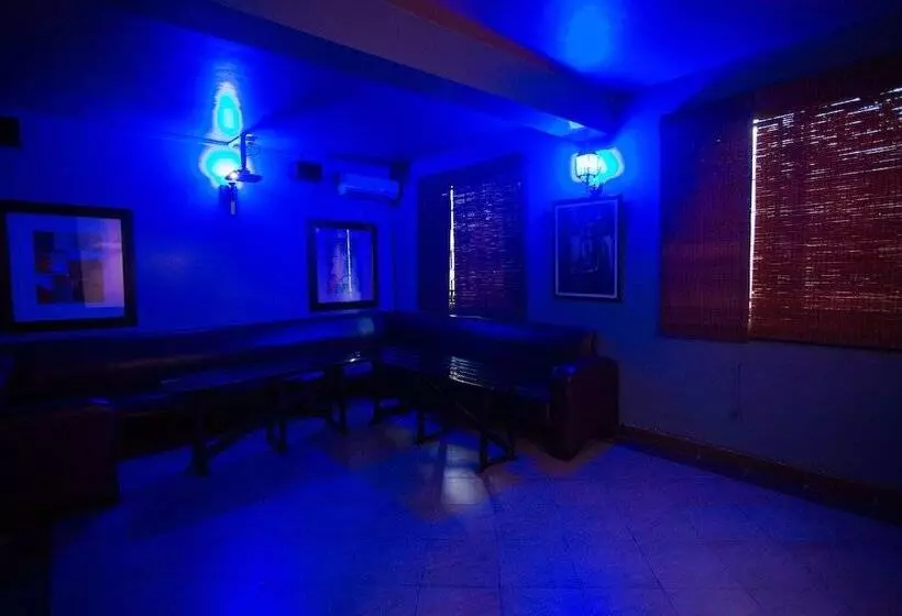 هتل Kaya Inn