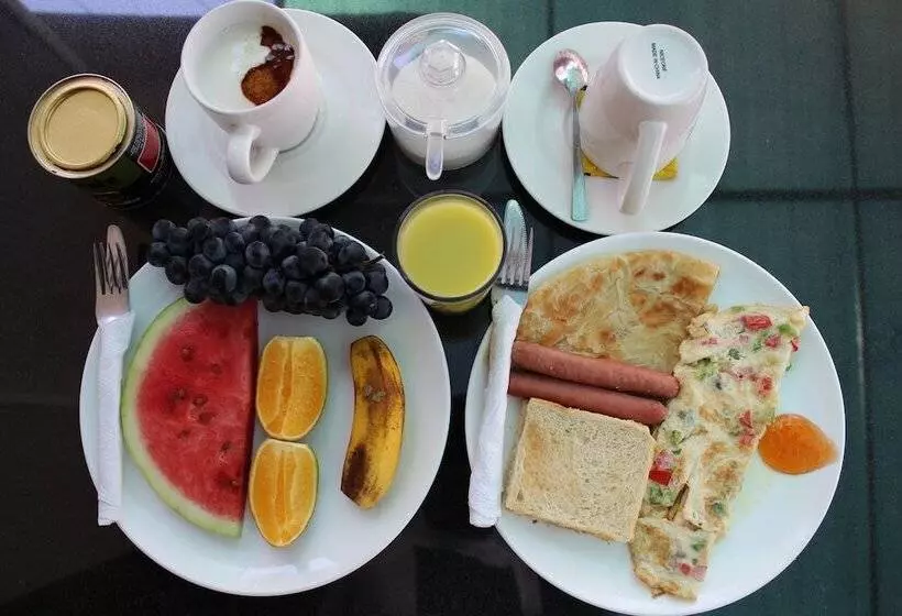 هتل Kaya Inn
