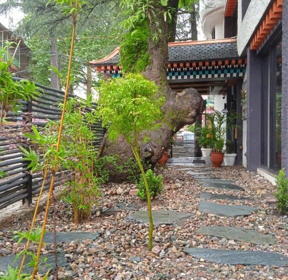 هتل Pema Thang Guest House Mcleodganj