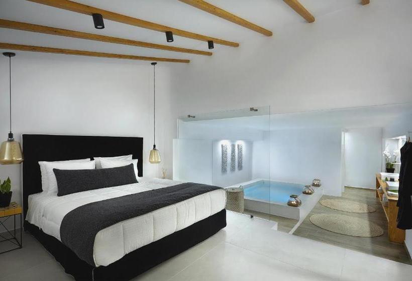 Callia Caves   Adults Only