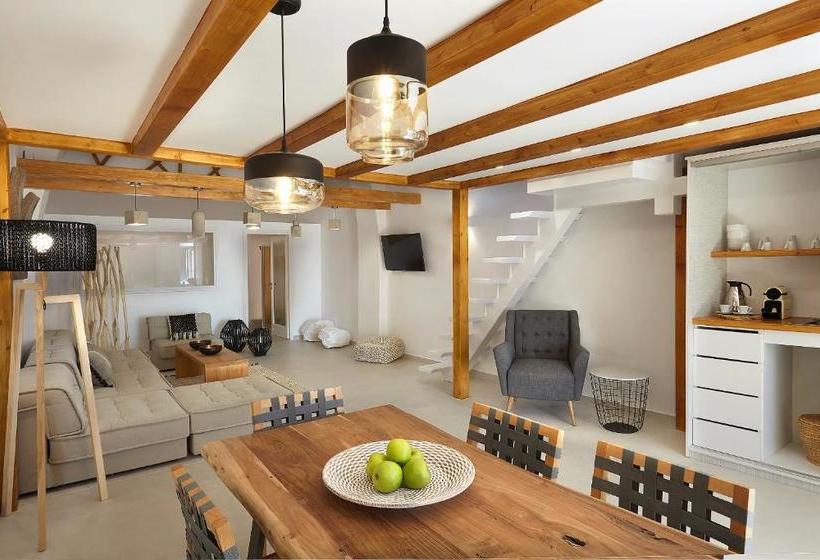 Callia Caves   Adults Only