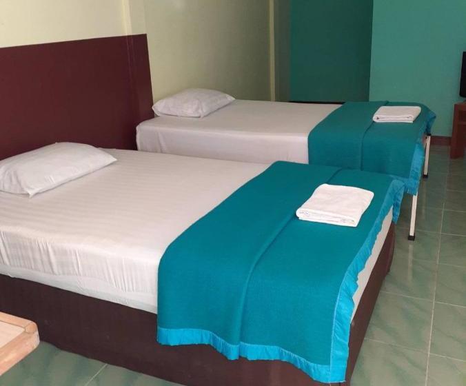 هتل The Richy Grand