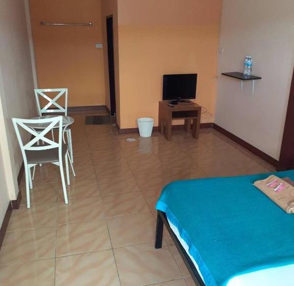 هتل The Richy Grand